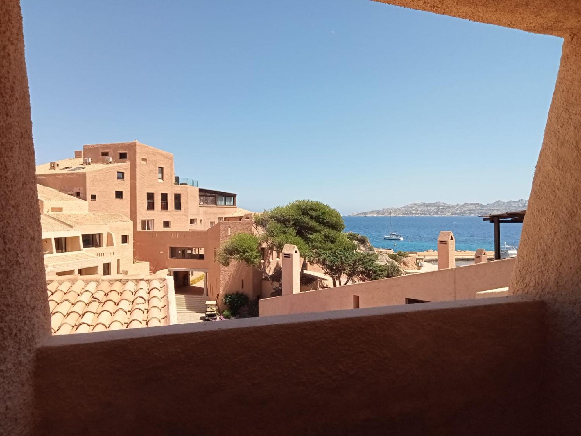 Hotel Cala Lunga La Maddalena  Esterno foto