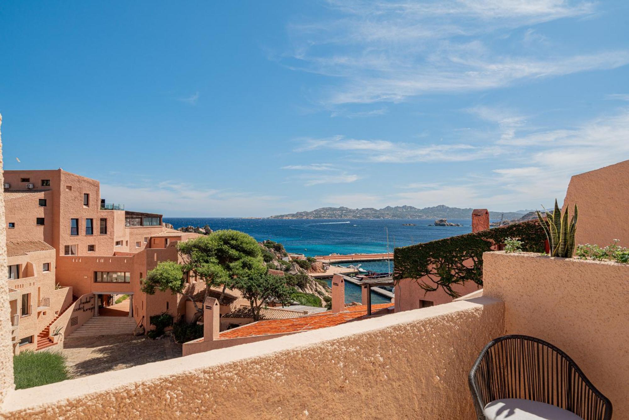 Hotel Cala Lunga La Maddalena  Esterno foto