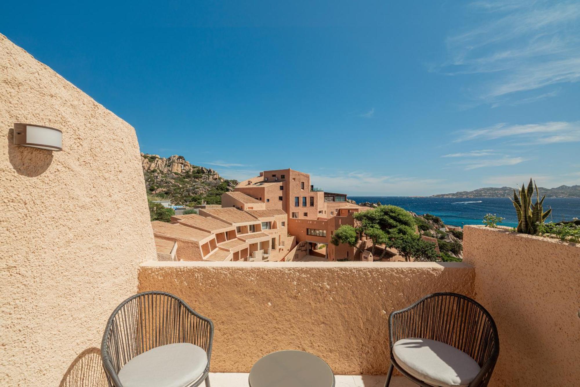 Hotel Cala Lunga La Maddalena  Esterno foto
