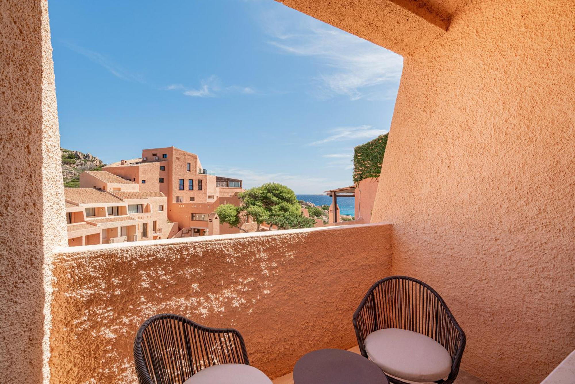 Hotel Cala Lunga La Maddalena  Esterno foto