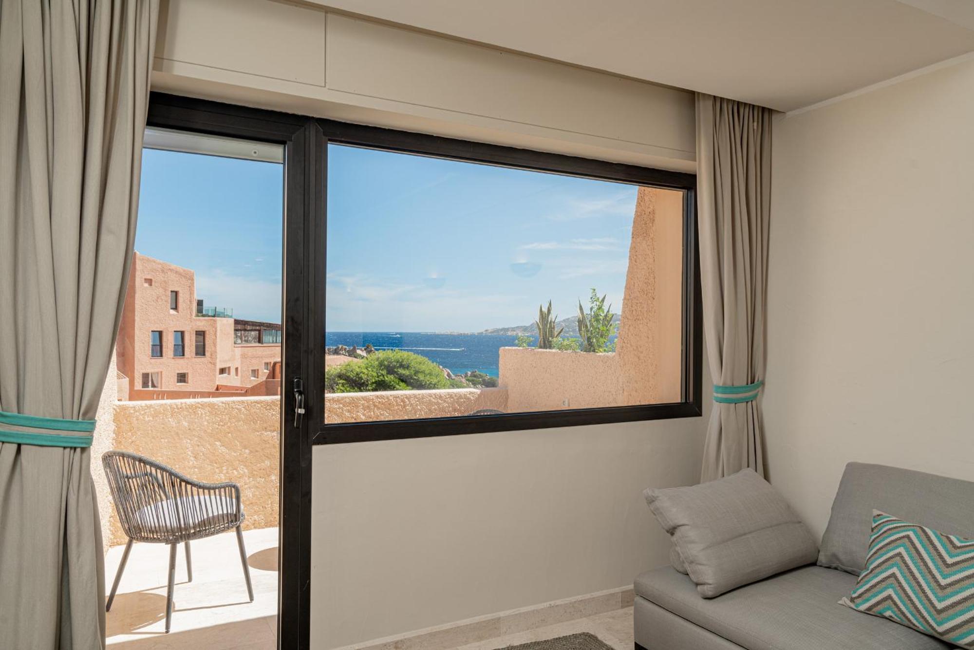 Hotel Cala Lunga La Maddalena  Esterno foto